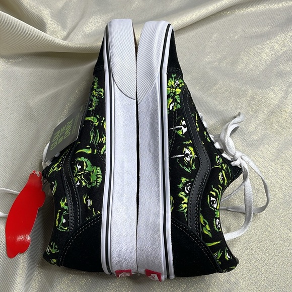 Vans Unisex NWT Old Skool Eyes In The Dark Glow In The Dark Sneakers 7M 8.5W - Picture 9 of 11